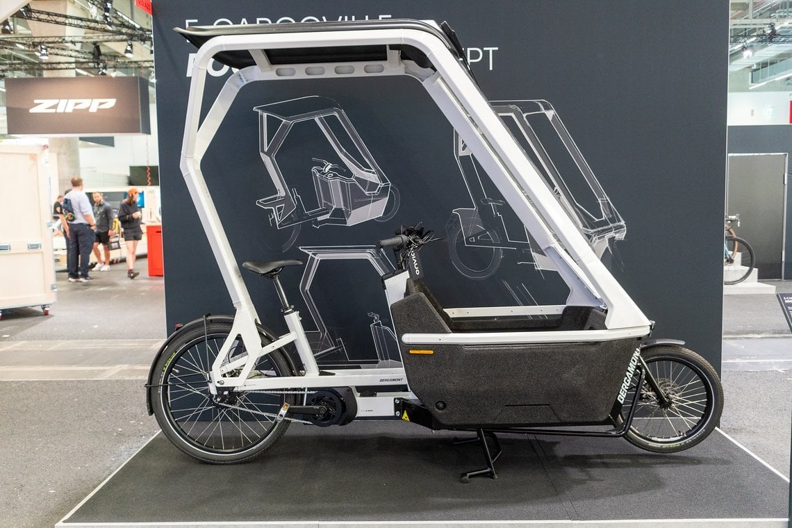 Das Bergamont Roof Bike Concept sagt schlechtem Wetter den Kampf an.