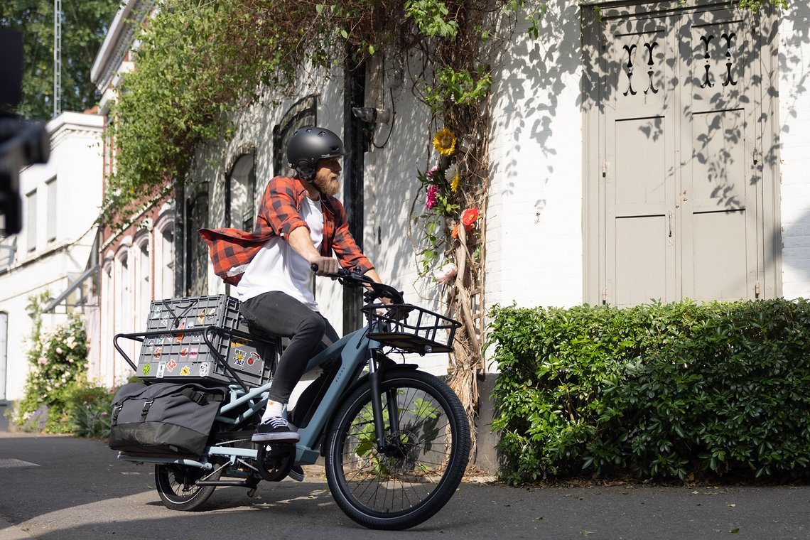 Mit dem R500E entert der Sportartikelhersteller Decathlon den Cargobike-Markt.