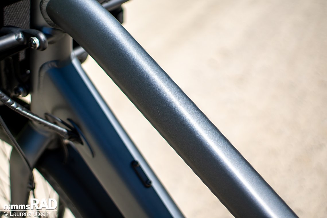Easy-On: Das Boost gibt es sowohl mit tiefem Einstieg, wie an unserem Testbike, als auch mit Diamantrahmen.