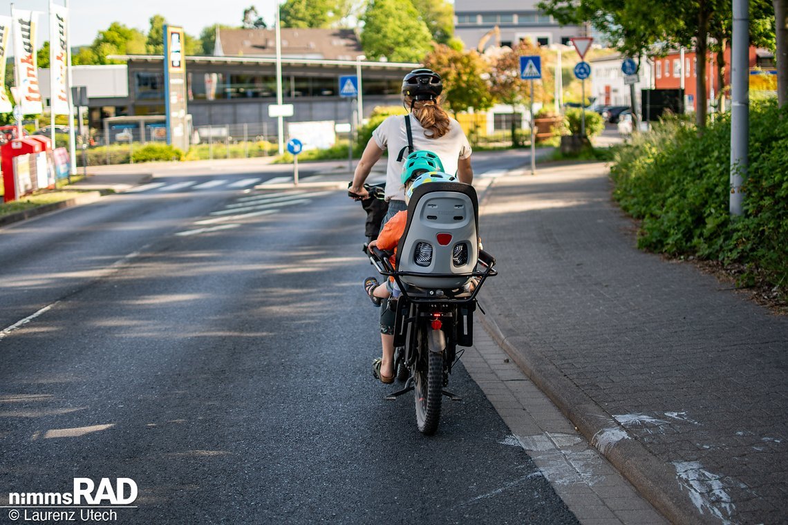 Das kompakte Midtail-Konzept ermutigt zu einer zügigen, kontrollierten Fahrt.