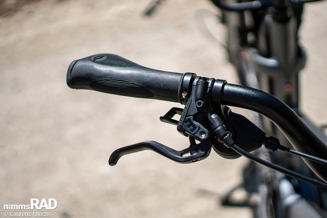 Die Magura MT Thirty kommen am Boost vorn mit vier und hinten mit nur zwei Kolben zum Einsatz.