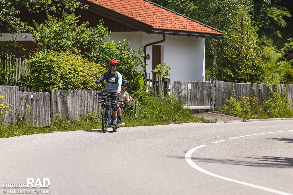 Decathlon Cargobike R500E Longtail-1