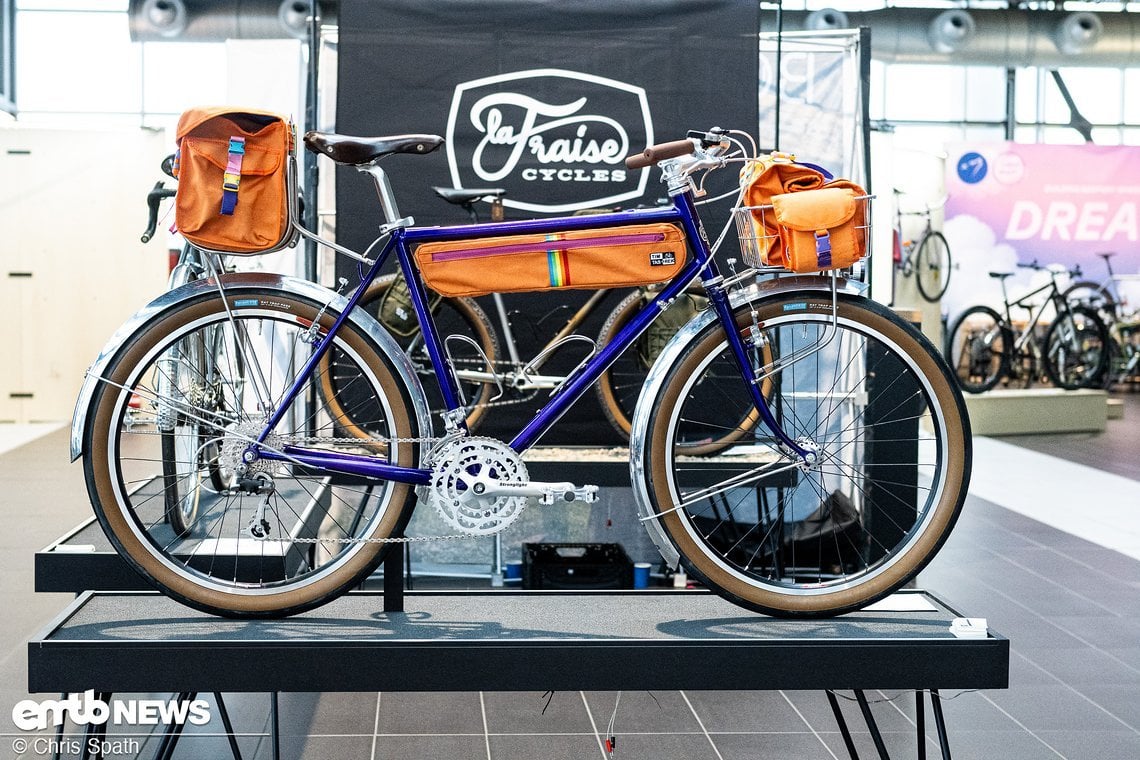 La Fraise mit einem verspielten Randonneur.