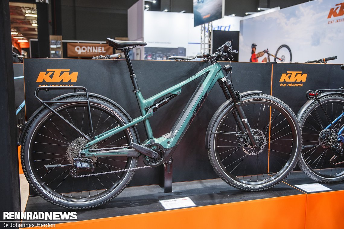 Optisch eine Augenweide ist das KTM Macina Chacana 871 LFC mit elektronischer Di2-Gangschaltung.