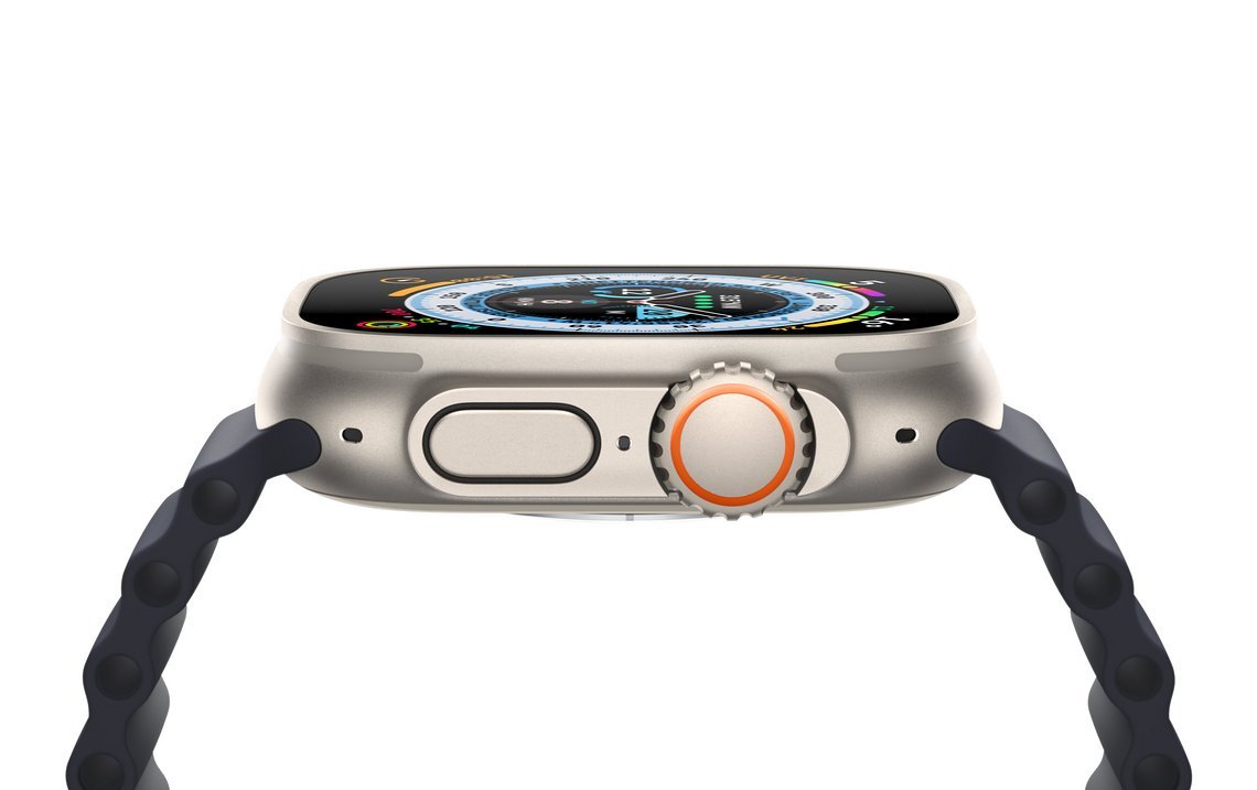 Das Gehäuse der Apple Watch Ultra besteht aus Titan gepaart mit Saphirglas.