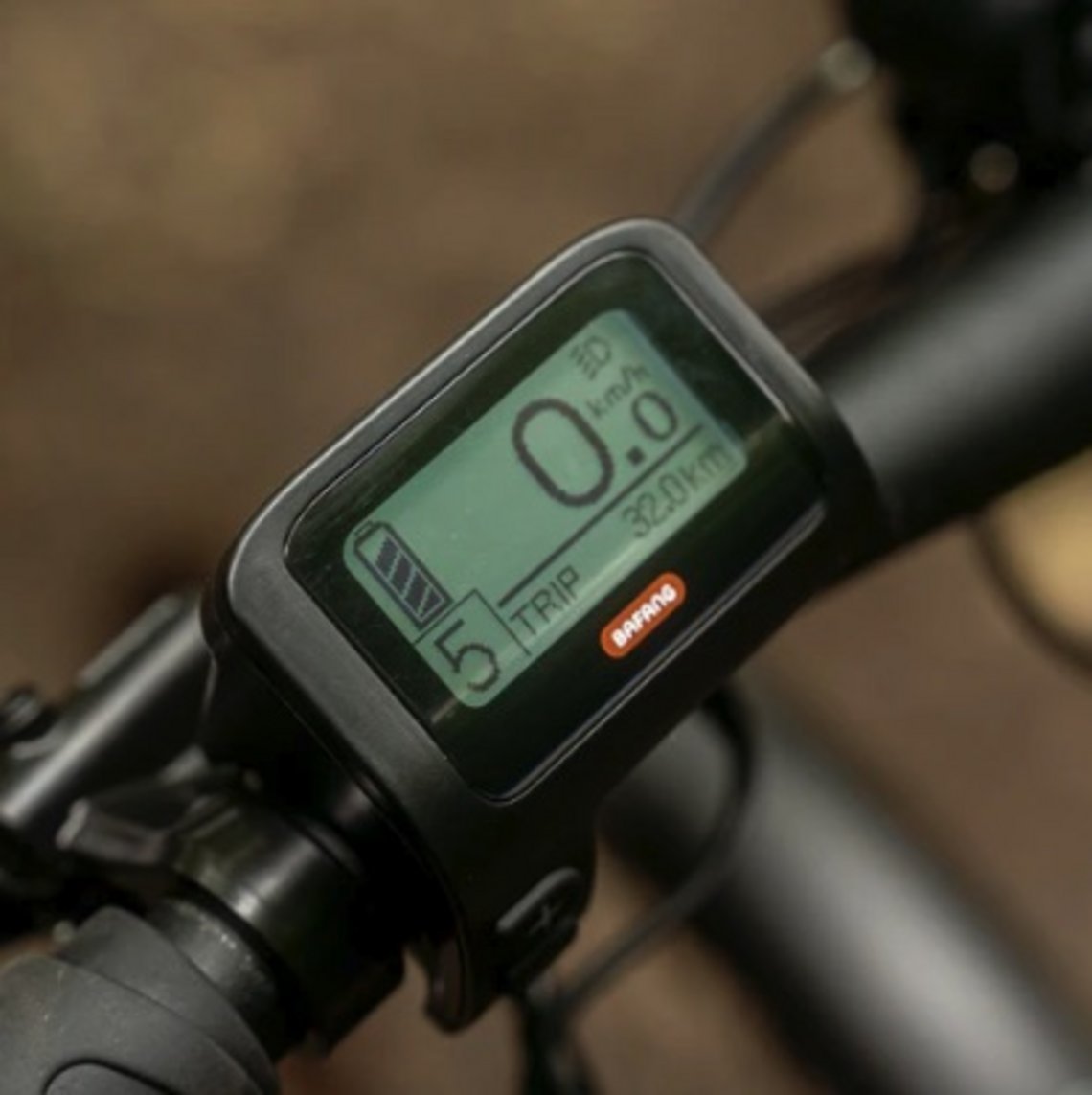 Motor und Lichanlage werden über ein Bafang LCD-Display gesteuert.