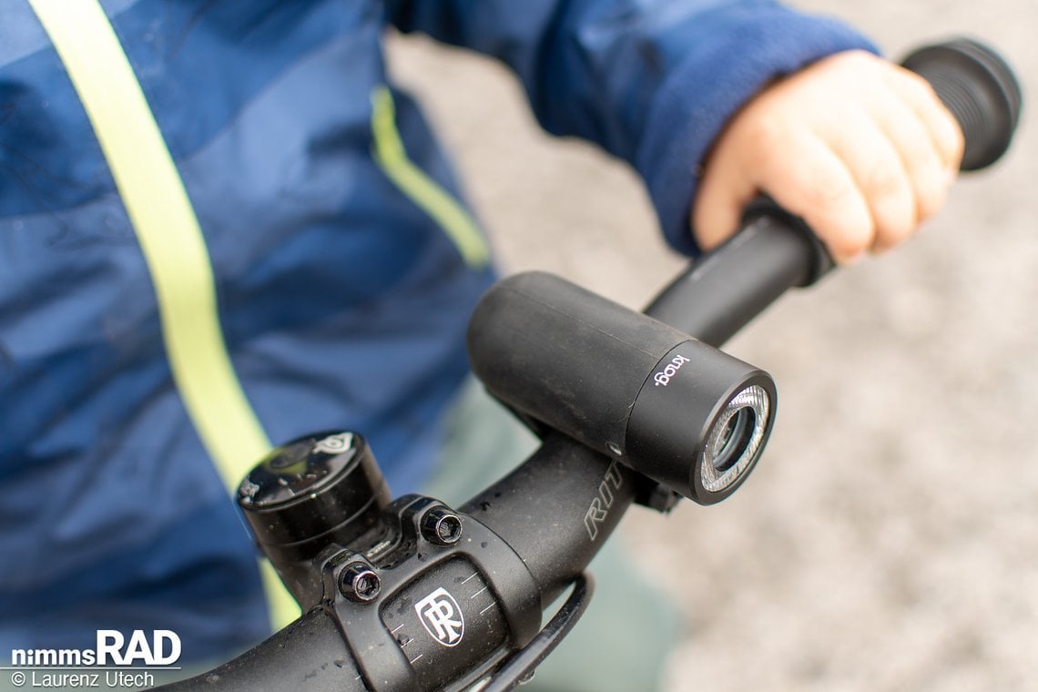 Die Knog Plugs eignen sich aufgrund ihrer runden Bauform und einfachen Bedienung sehr für Kids.