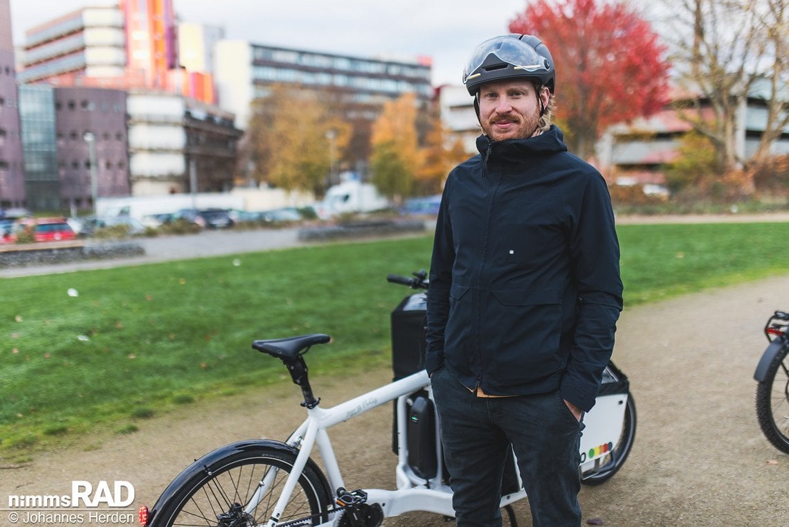 Lässiger Begleiter für sportliche Eltern