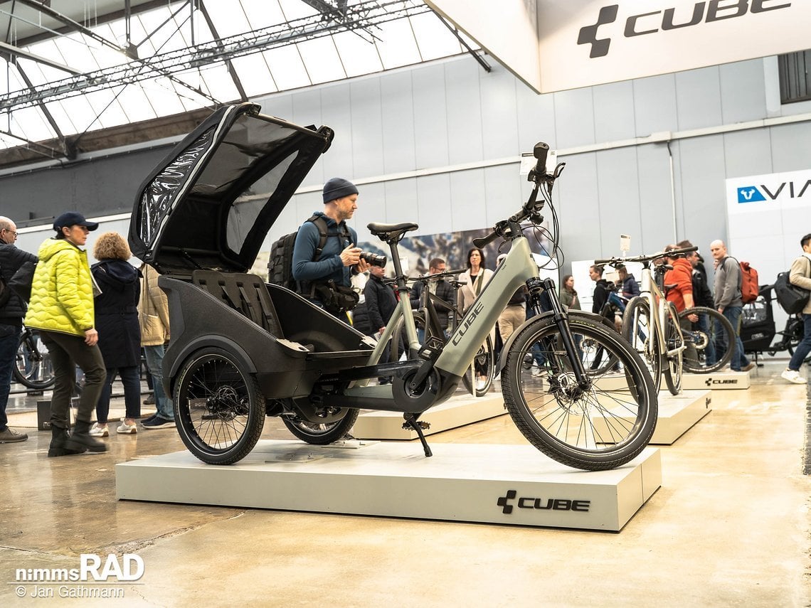 Geboren als Konzeptstudie ist das Cube Trike Hybrid auch in Serie ein ganz eigenes Gewächs: