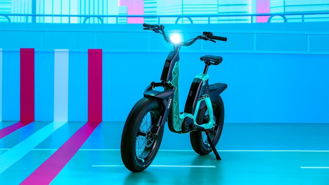 Mit StVZO-Zulassung und Scheibenbremsen sind die Booster-E-Bikes einsatzfertig für die Stadt.