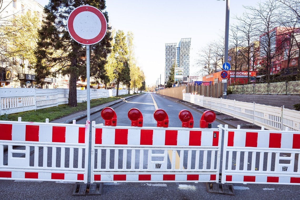 … abhängig vom Wetter soll die neue Pop-up Bikelane auf der Reeperbahn …