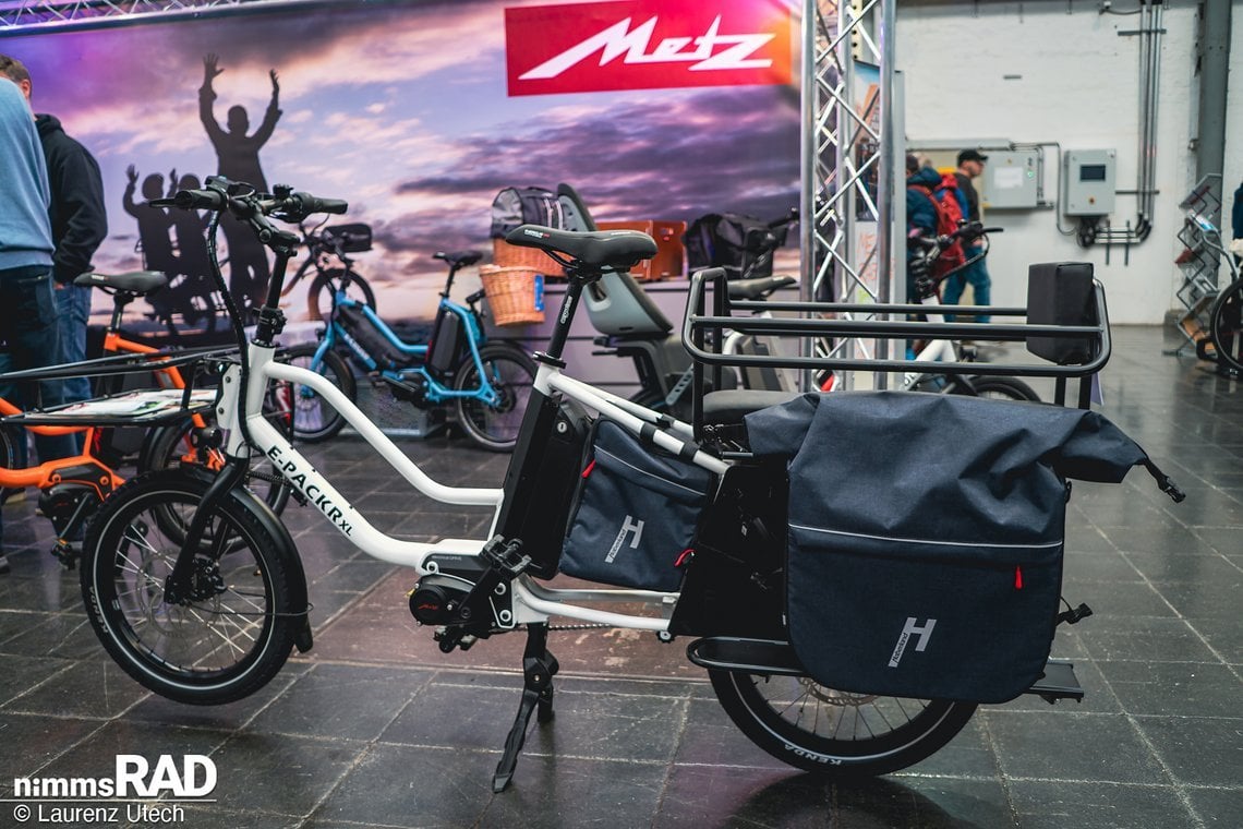 Das E-Packr XL von Metz Mobility kommt mit eigenem Motorsystem und viel Stauraum.