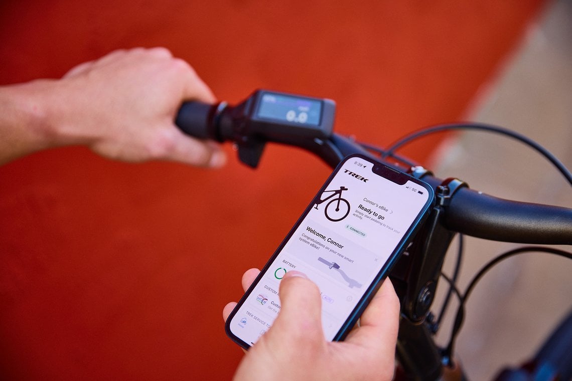 Mit dem Bosch Smart System kann das Smartphone direkt mit dem E-Bike gekoppelt werden.