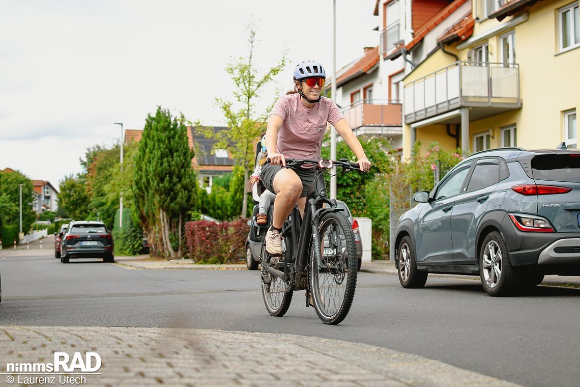 Das Canyon Pathlite:ON 9 SUV liegt satt auf der Straße und vermittelt direkt ein sicheres Fahrgefühl.