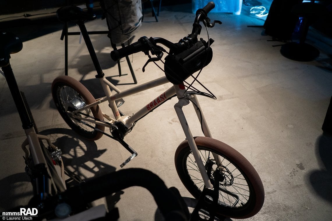 E-Kompaktbike mit BMX-Genen.