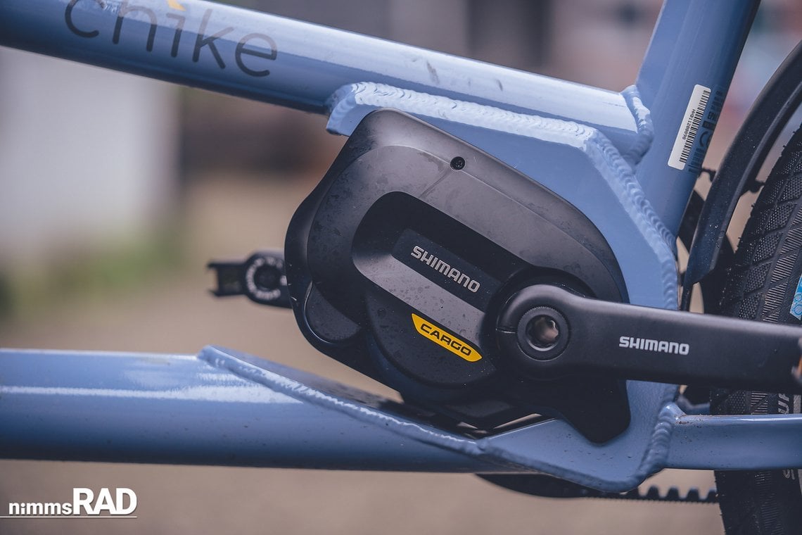 Im Chike E-Cargo kommt ein Shimano Steps E6100 CRG-Mittelmotor mit 60 Nm Drehmoment zum Einsatz.