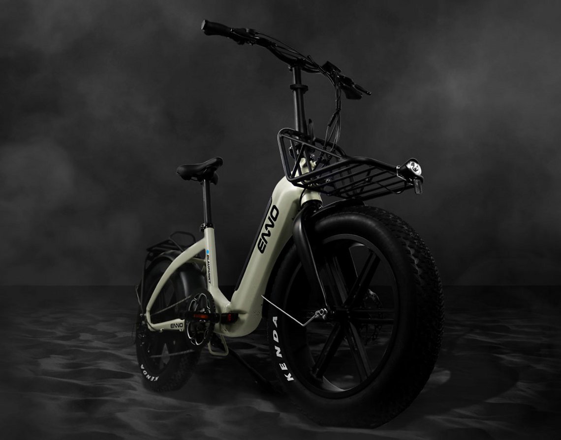 Blaupunkt-ENNO-E-Bike-schraeg-schwarz