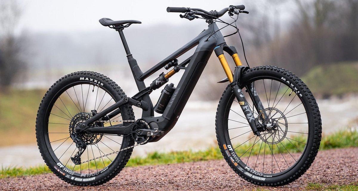 Canyon e deals mountain bike