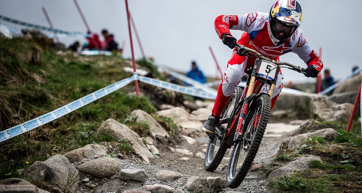 Downhill World Cup 2019 Fort William Aaron Gwins heftiger Sturz in