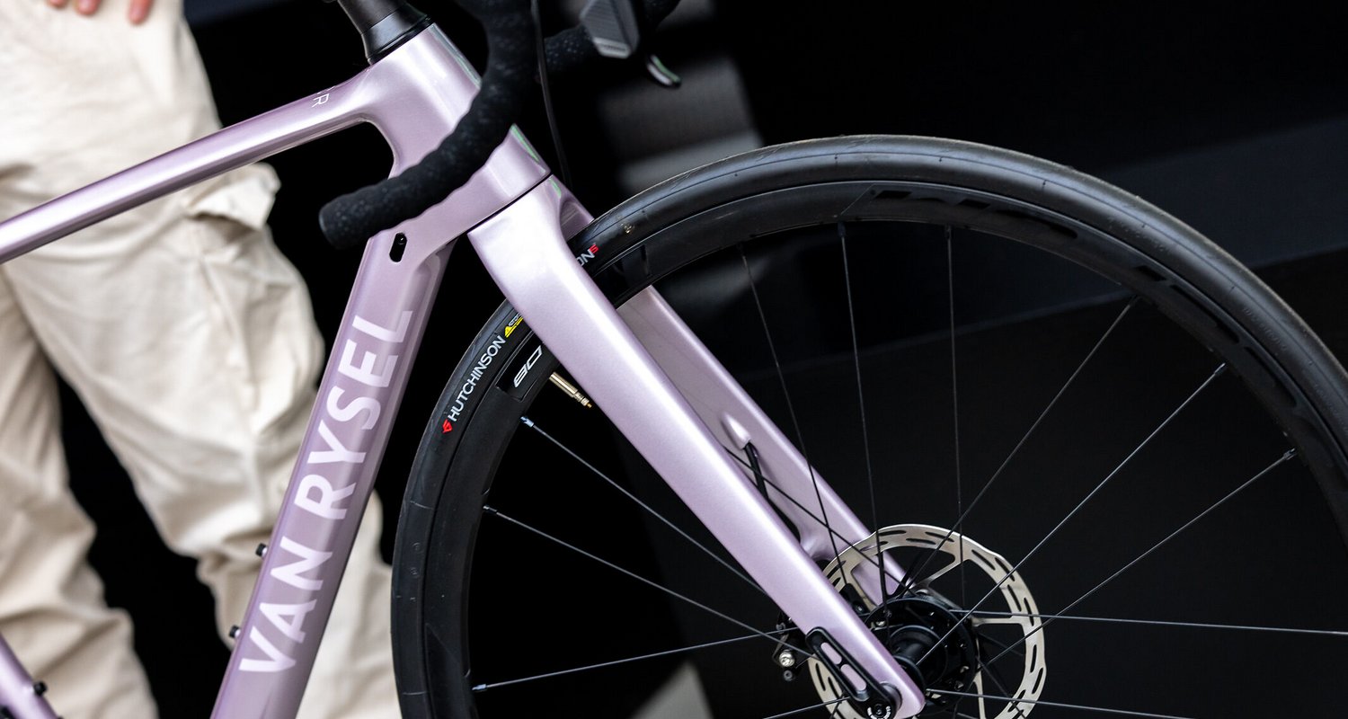 Neues Van Rysel NCF CF Carbon AllroadRennrad für 1.600