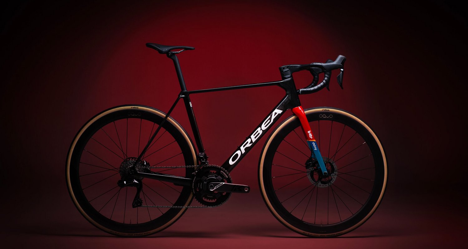 World Tour Bikes 2024 Orbea Lotto Dstny Mit Orca am UCILimit und