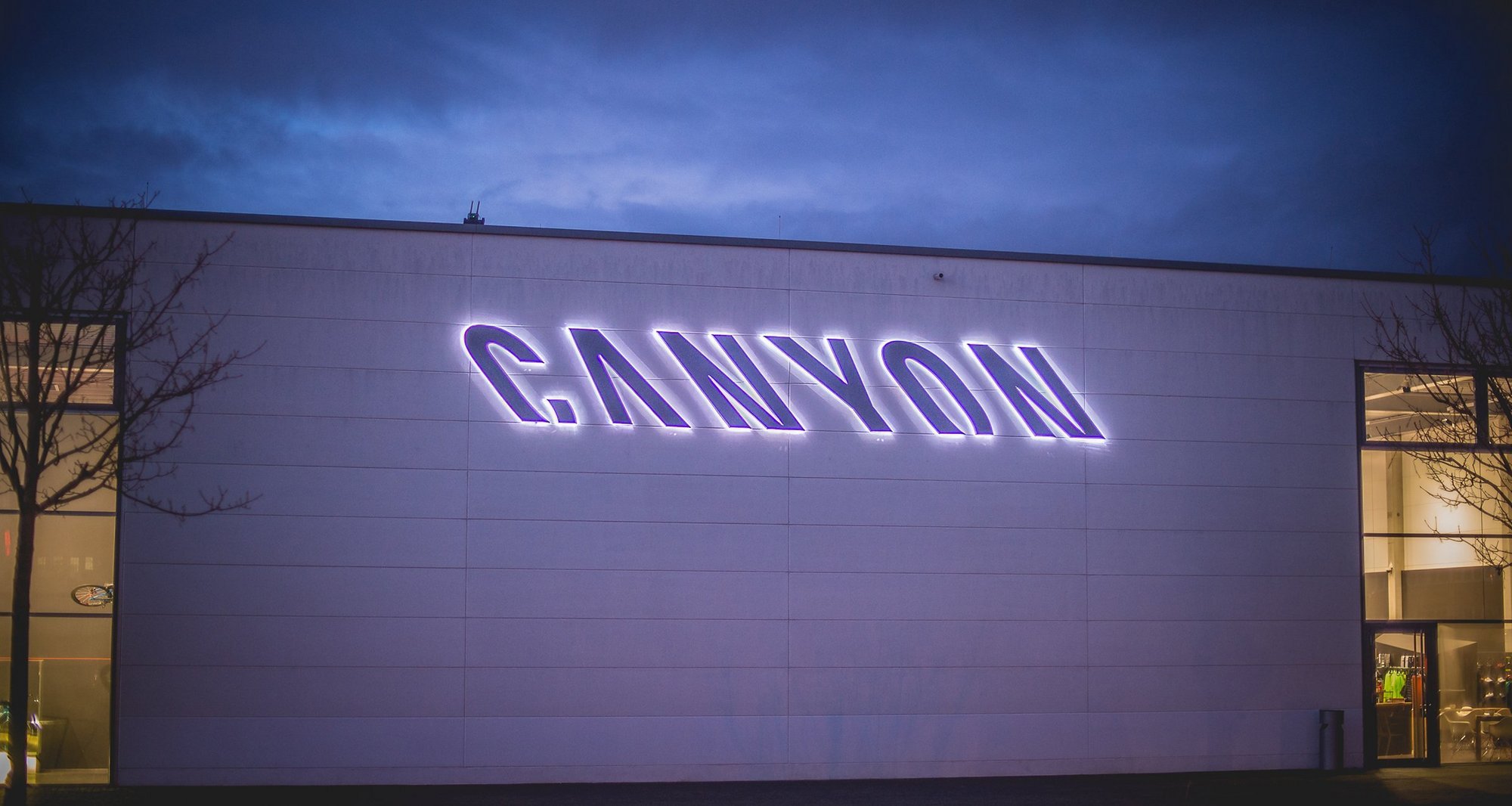 Canyon gibt neue Investoren bekannt: Partner mit iPod- und Adidas ...