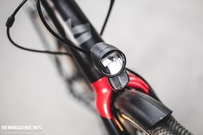 Licht nach StVZO sollte ein Commuter-Rennrad haben, wenn man damit ganzjährig pendeln will