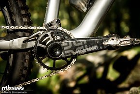 Neuwertig: e*thirteen E13 XCX 2024 Race Carbon Kurbel mit Kettenblatt