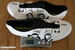 613 Gramm sind für einen renntauglichen Rennrad-Schuh ein recht hohes Gewicht.