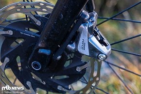 Gebremst wird mit Stoppern aus der SRAM Force 1-Gruppe