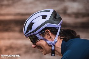 Der POC Omne Light ist ein leichter Helm, der auch für den Renneinsatz geeignet ist