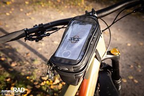 Update 2024] 8 Fahrrad Handyhalterungen im Test - mit Video