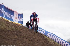 Im Training war der Schräghang noch fahrbar...