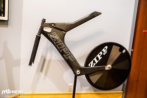 Die komplett schwarze Variante des Zipp 2001-Laufradsatzes.