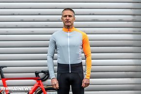 Das POC Essential Road Mid LS Jersey kam in einer auffälligen Farbkombination zum Test