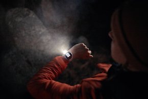 Dauerbrenner seit den 80ern: Die Armbanduhr mit Taschenlampe.