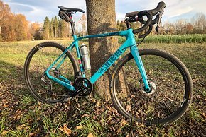 Cinelli King Zydeco – 9,15 kg fahrfertig mit Shimano GRX 2x11-Gruppe