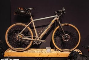 Gravel Bike der Reiserad-Spezialisten von Santos aus den Niederlanden