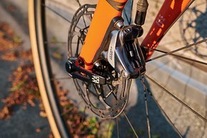Die 160 mm Scheiben braucht Robert im Gelände – zumal die Bikepacking-Ausrüstung das Gewicht erhöht