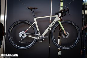 Race Gravel Bike mit Campagnolo Ekar 1x13  für 8.399 € oder...