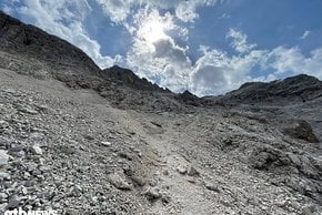 Die Steinwüste hier oben kann ganz schön trist sein.