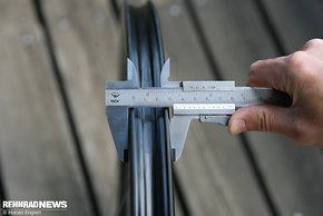 Die Außenbreite der Felge beträgt beim Allround-Modell A.49 genau 33,3 mm