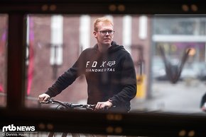 Dieser nette Herr hört auf den Namen Matthias Reichmann und hat mit der neuesten Iteration des Bikes RIP einen absoluten Mega-Boliden mit dabei.