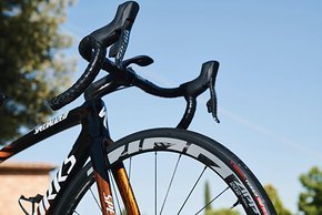 Außerdem fahren die Frauen bei Boels - Dolmans den S-Works Turbo Rapid Air tubeless