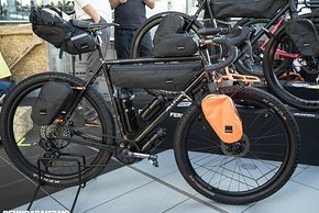 Auch ein offroad orientiertes Bikepacking-Rad unter dem eigenen Label Allygn stellte Fern auf der Bespoked aus.