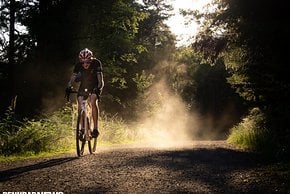 Der Aerycs GCX Gravel-Laufradsatz macht im Kopf schnell