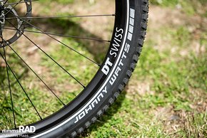 Haibike setzt auf den SUV-Reifen von Schwalbe und trifft damit eine gute Wahl.