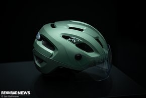 Der Helm ist nach dem strengeren NTA 8776 Standard zertifiziert und für S-Pedelecs geeignet.