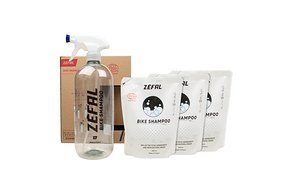 Zéfal Bike Shampoo – das Starter Pack enthält neben der Sprühflasche drei Nachfüllbeutel für je einen Liter gebrauchsfertiges Produkt.