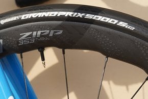 Movistar fährt Tubeless-Reifen